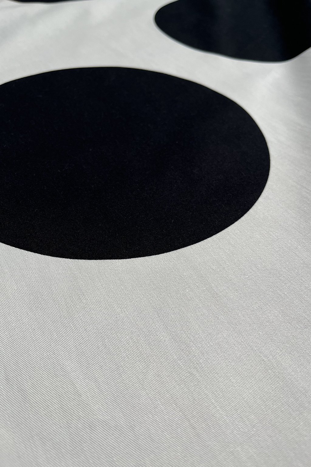 canvas in off-white with giant polka dot print2.jpg