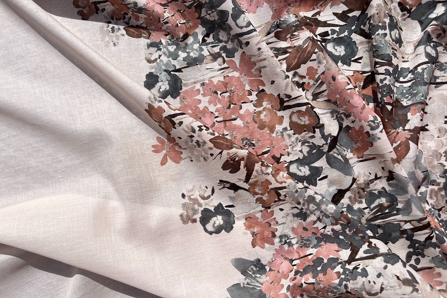 cotton+batiste+in+dusty+blue+with+floral+print6.jpg