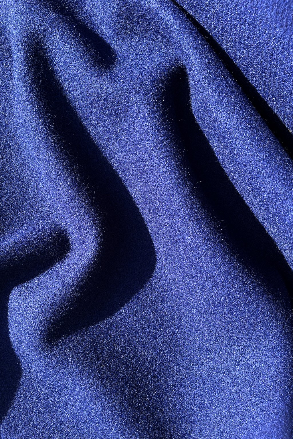 wool in navy.jpg