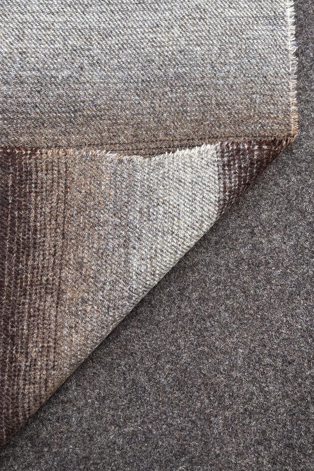 wool with thick stripe7.jpg