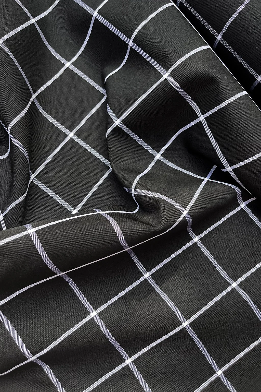 wool in black with large scale check a.jpg