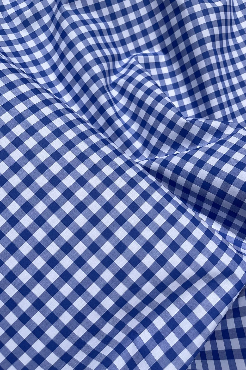 Cotton gingham poplin in cornflower blue and white1.jpg