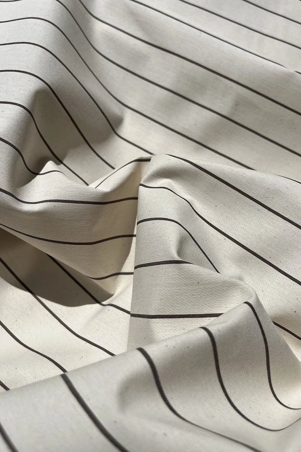 Cotton blend twill in ecru stripe10.jpg