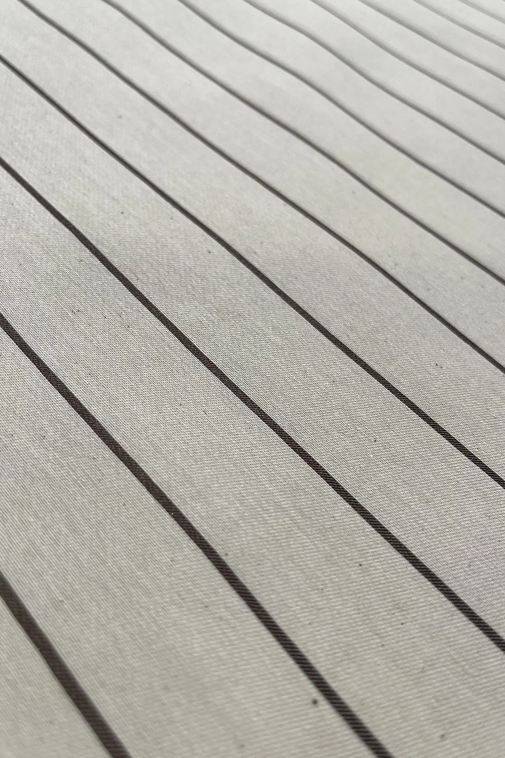 Cotton blend twill in ecru stripe12.jpg