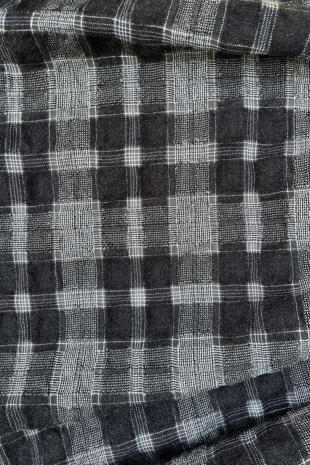 wool crepe tartan with lurex5.jpg