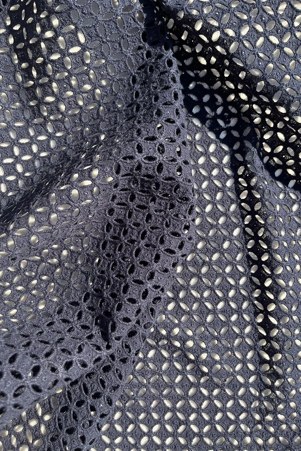 Broderie anglais remnant2.jpg