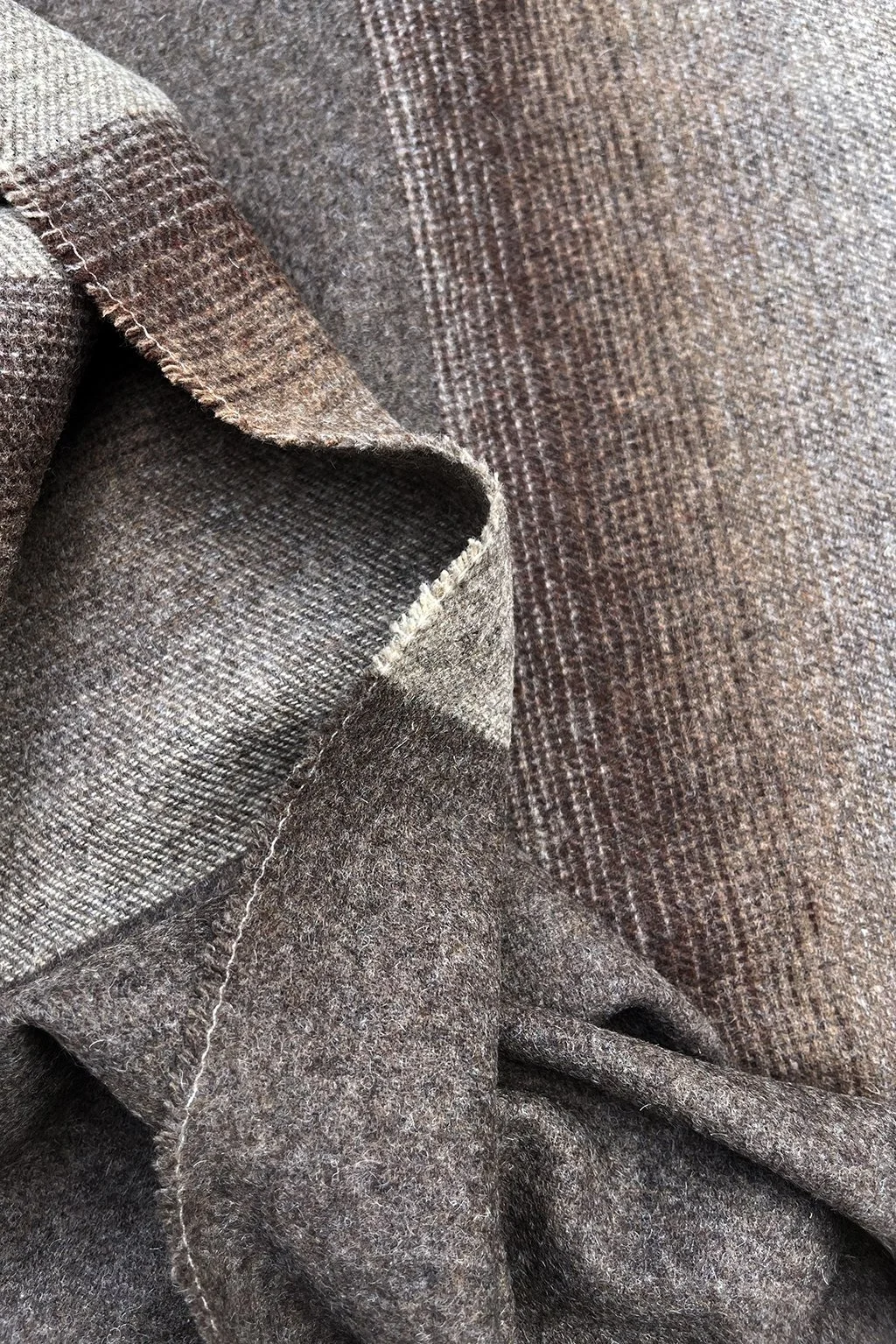 wool with thick stripe11.jpg