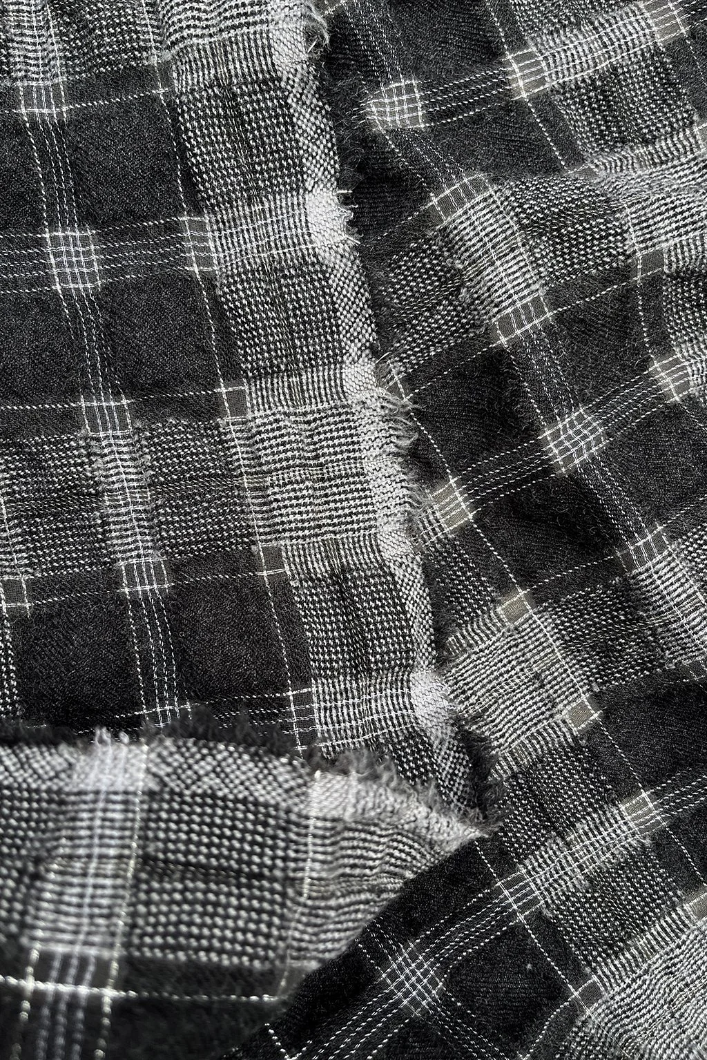 wool crepe lurex7.jpg