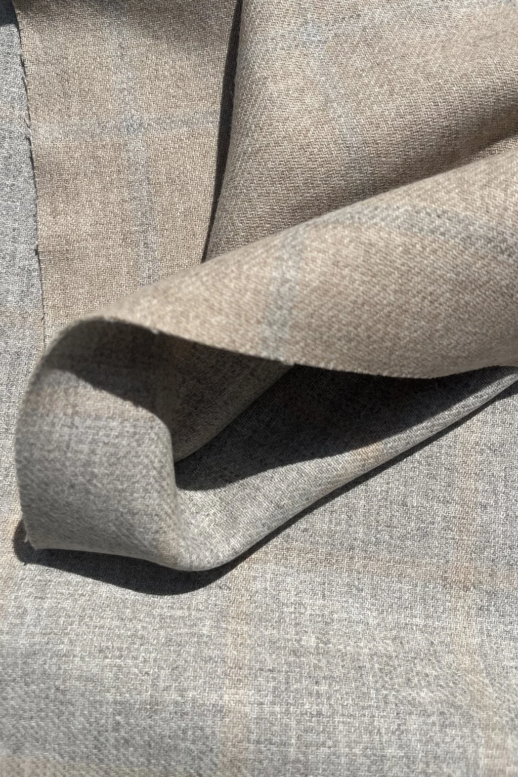 wool doublesided beige and grey check3.jpg