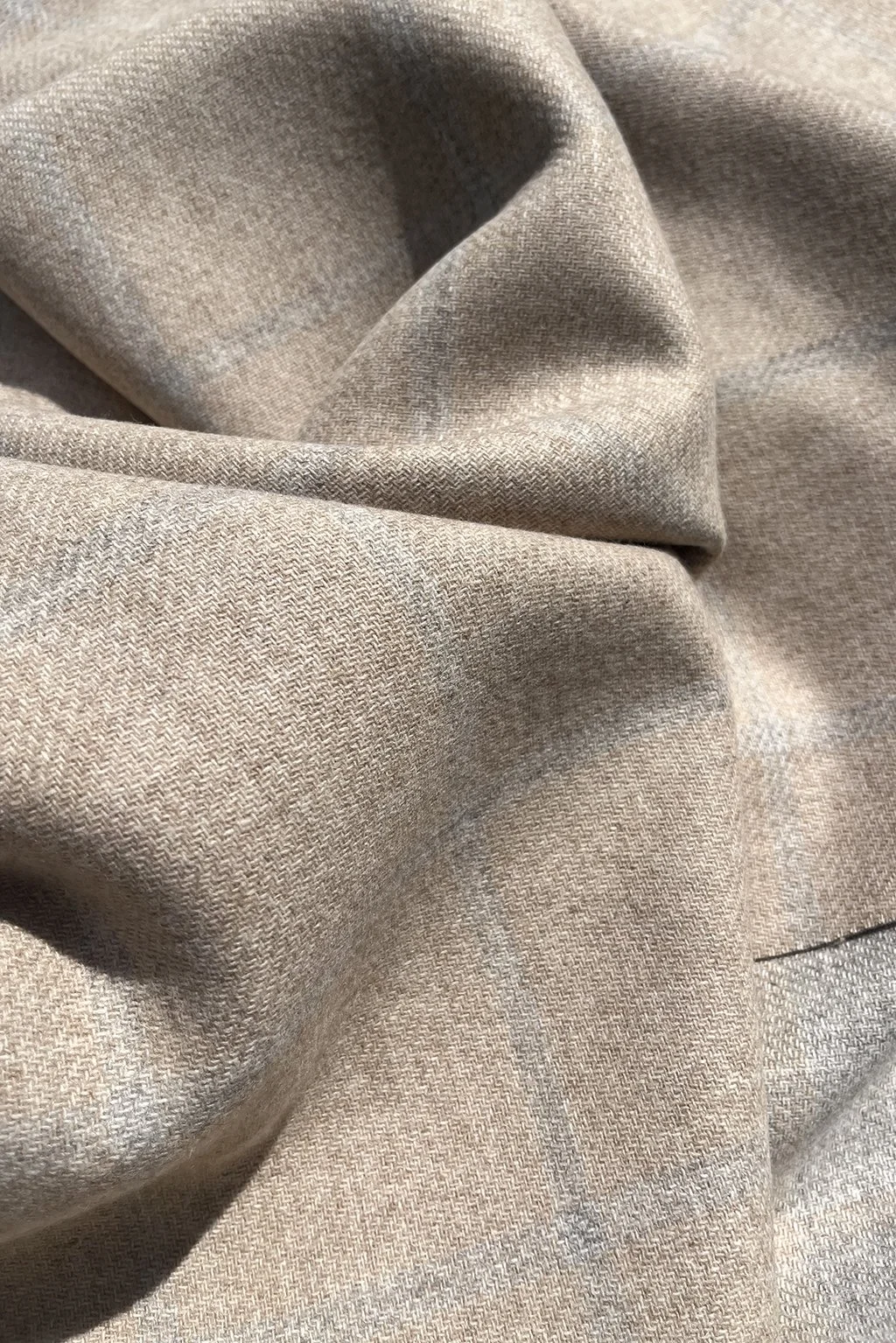 wool doublesided beige and grey check5.jpg