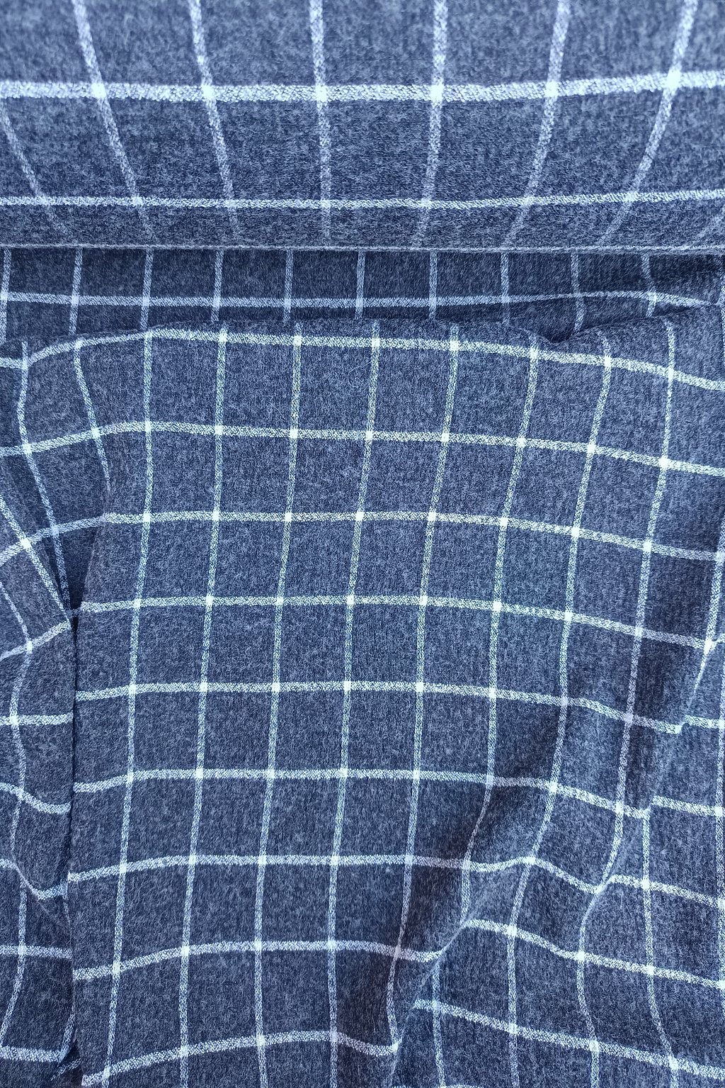 wool crepe in grey with white checklines3.jpg