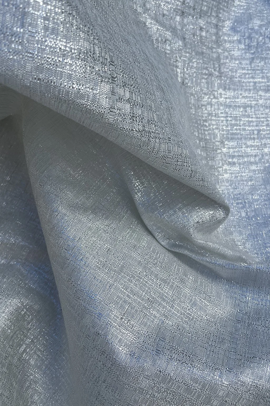 silver linen blend c.jpg