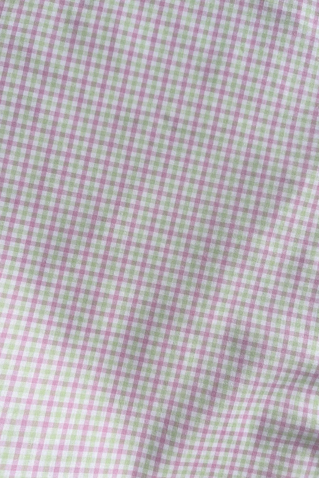 Shirting in pink ans pistachio5.jpg