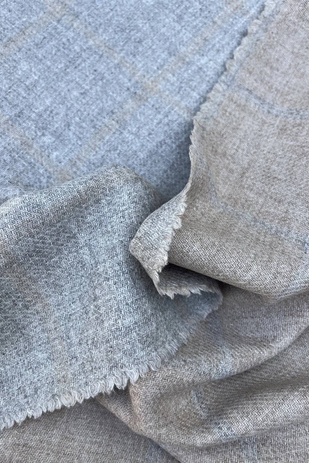 doublesided wool in beige and grey8.jpg