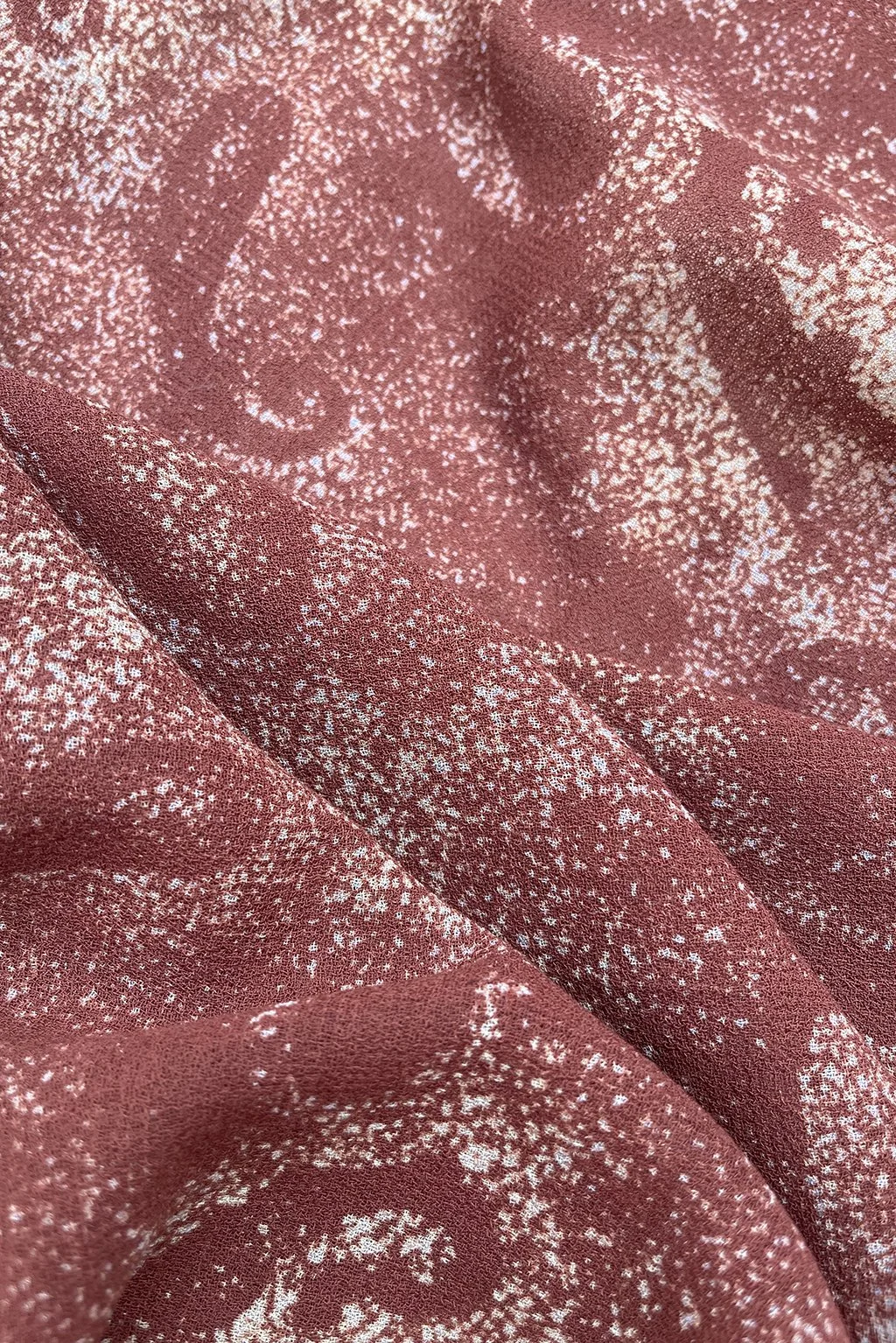 wool crepe with paisley print5.jpg