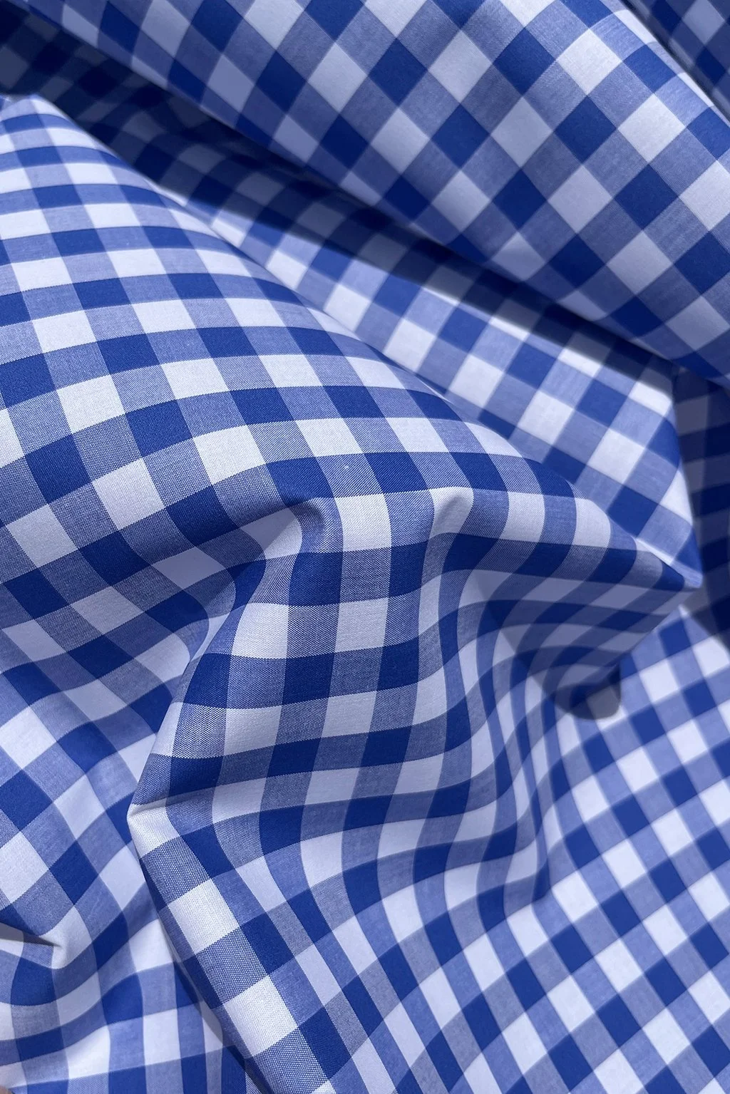 Cotton gingham poplin in cornflower blue and white2.jpg