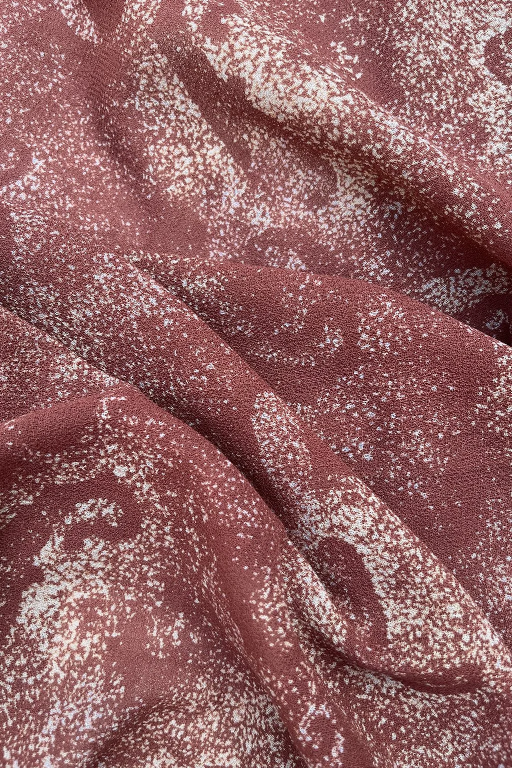 wool crepe with paisley print4.jpg