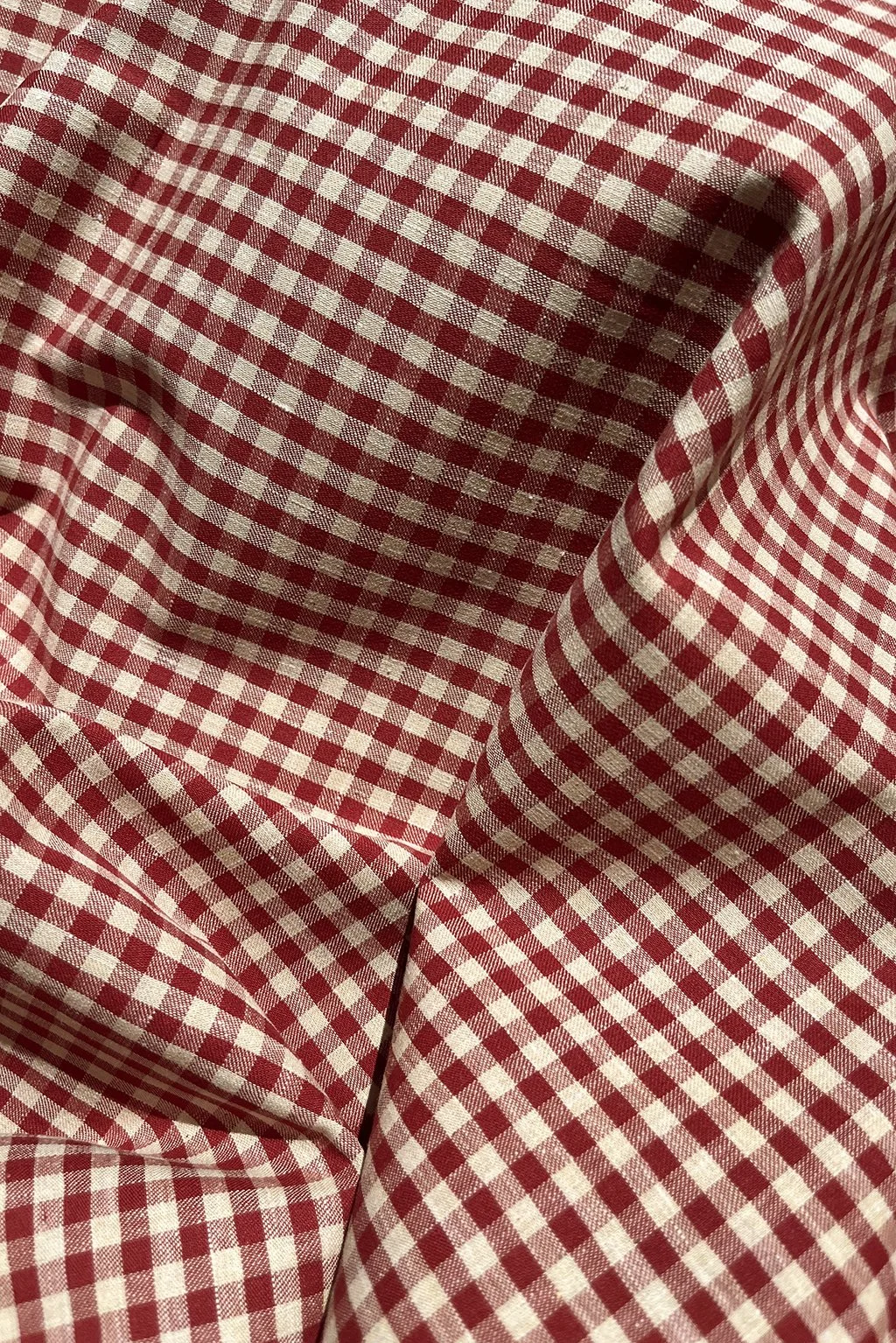 Italian cotton gingham in sand beige and red dd.jpg