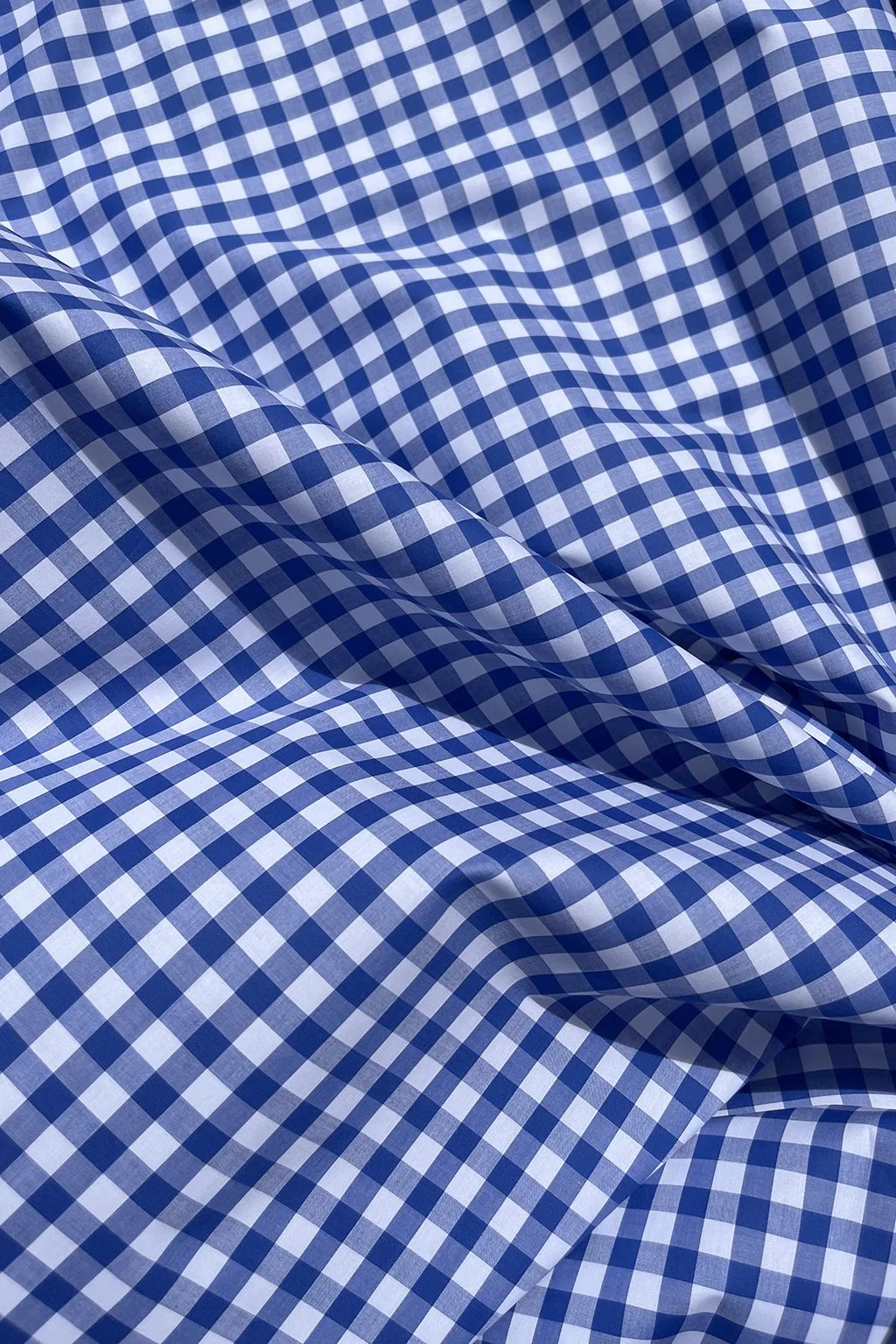Cotton gingham poplin in cornflower blue and white13.jpg