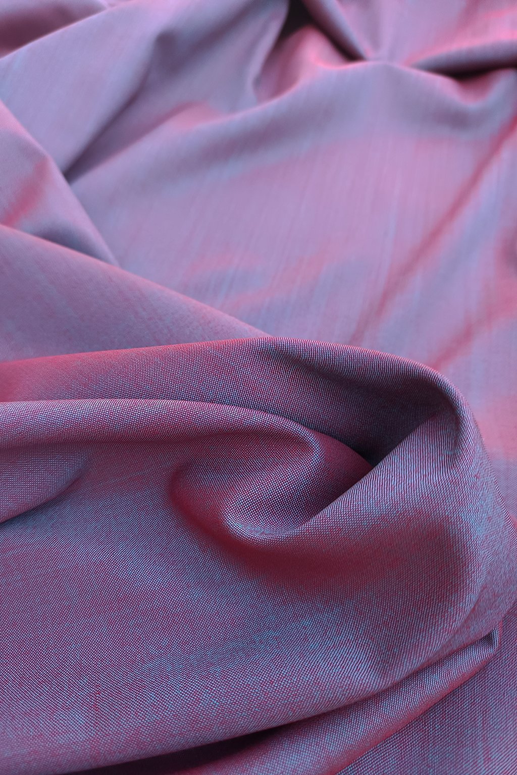 changeant stretch wool6.jpg
