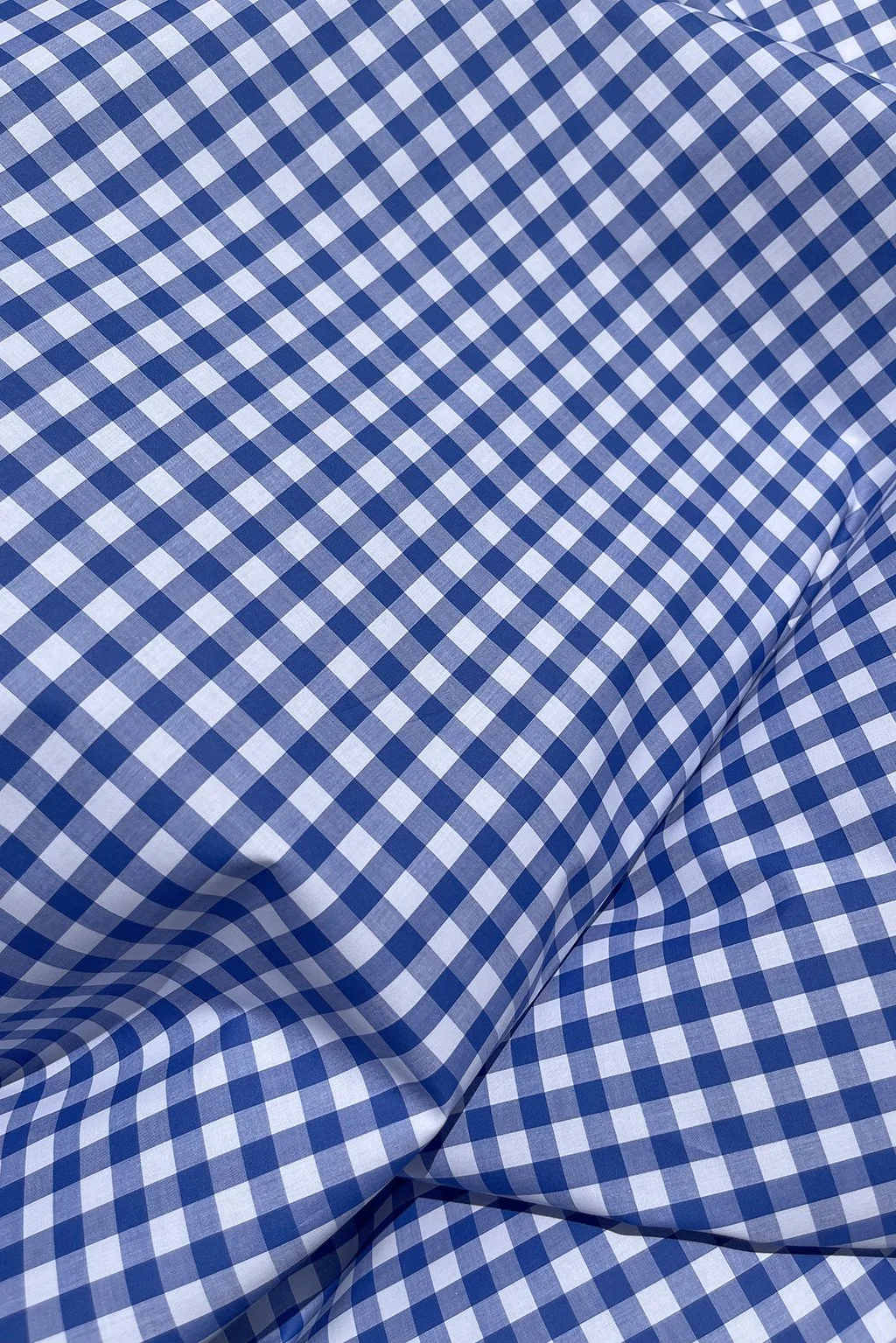 Cotton gingham poplin in cornflower blue and white7.jpg