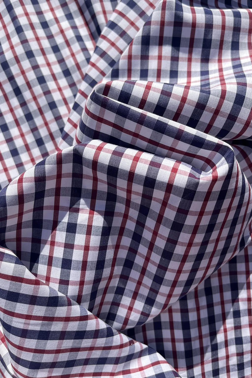 Portuguese shirting in ink and red8.jpg