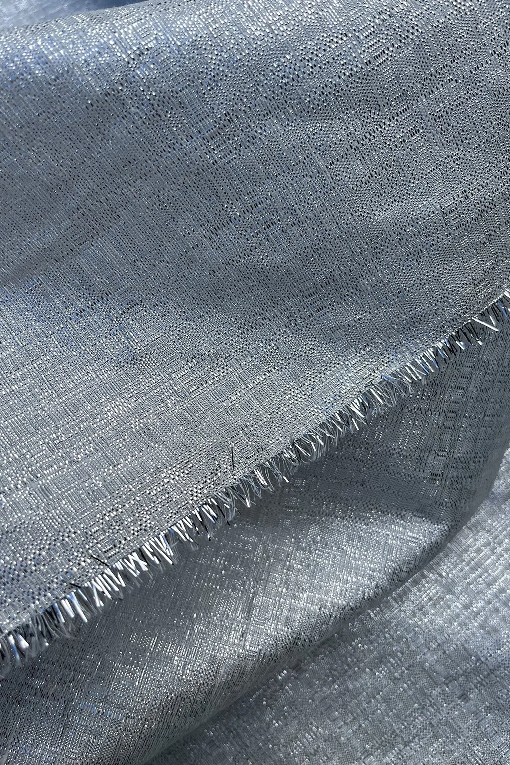 silver linen blend10.jpg