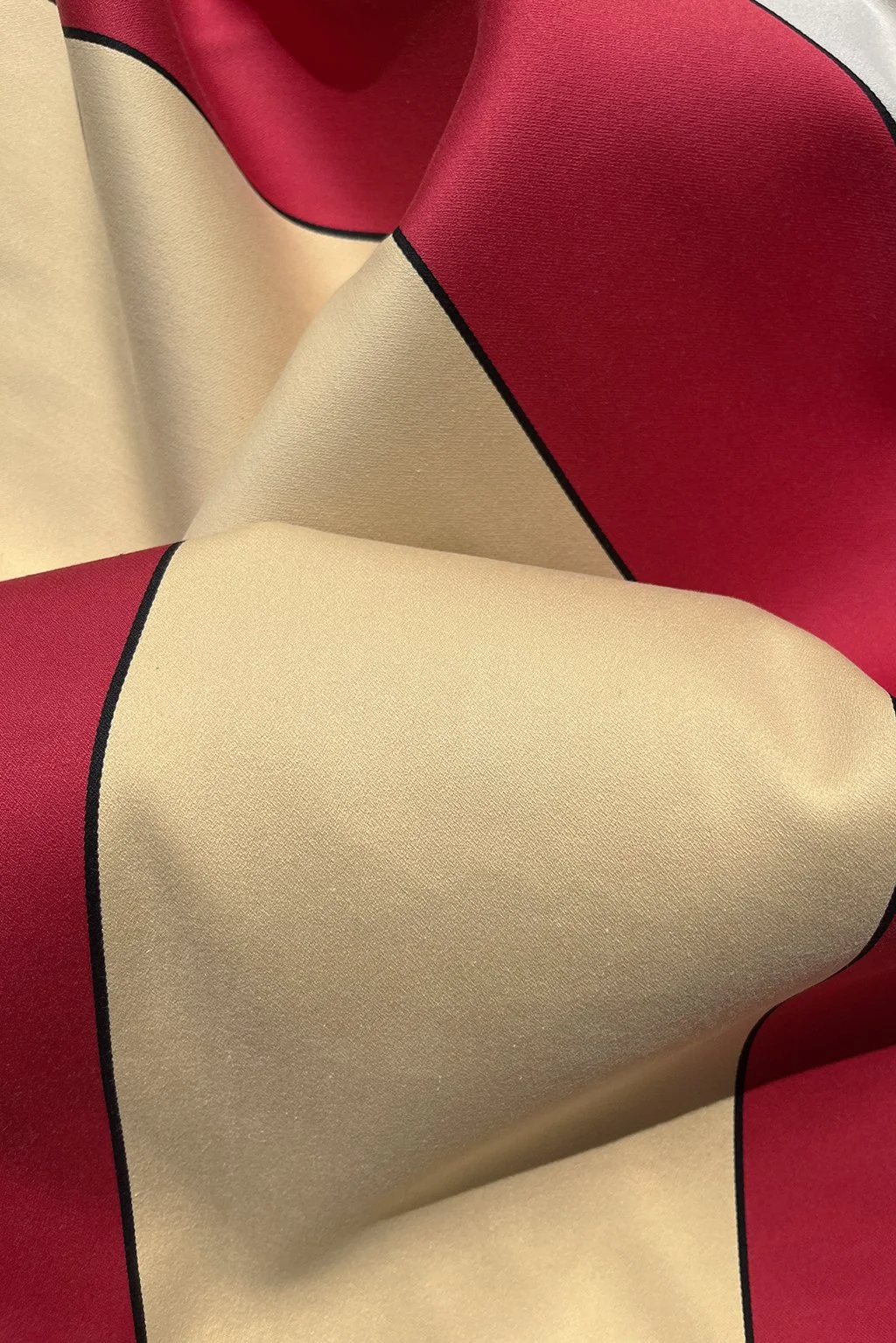 Italian heavy-weight cotton maxi-stripe in red and sand5.jpg