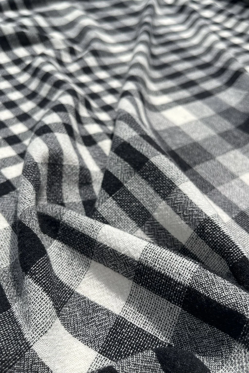 wool monochrome check d.jpg