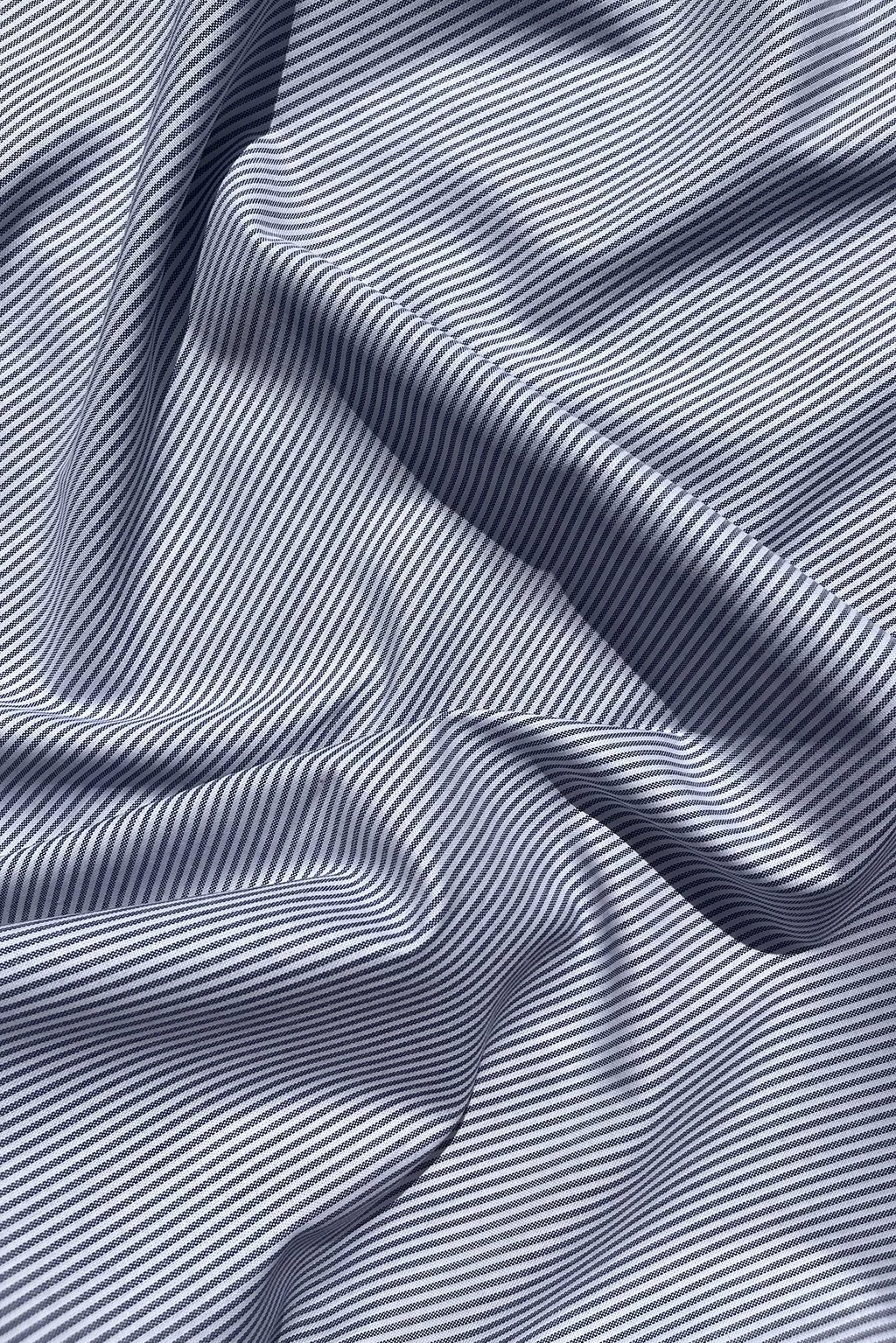 Oxford style mini-stripe in sky blue and white9.jpg