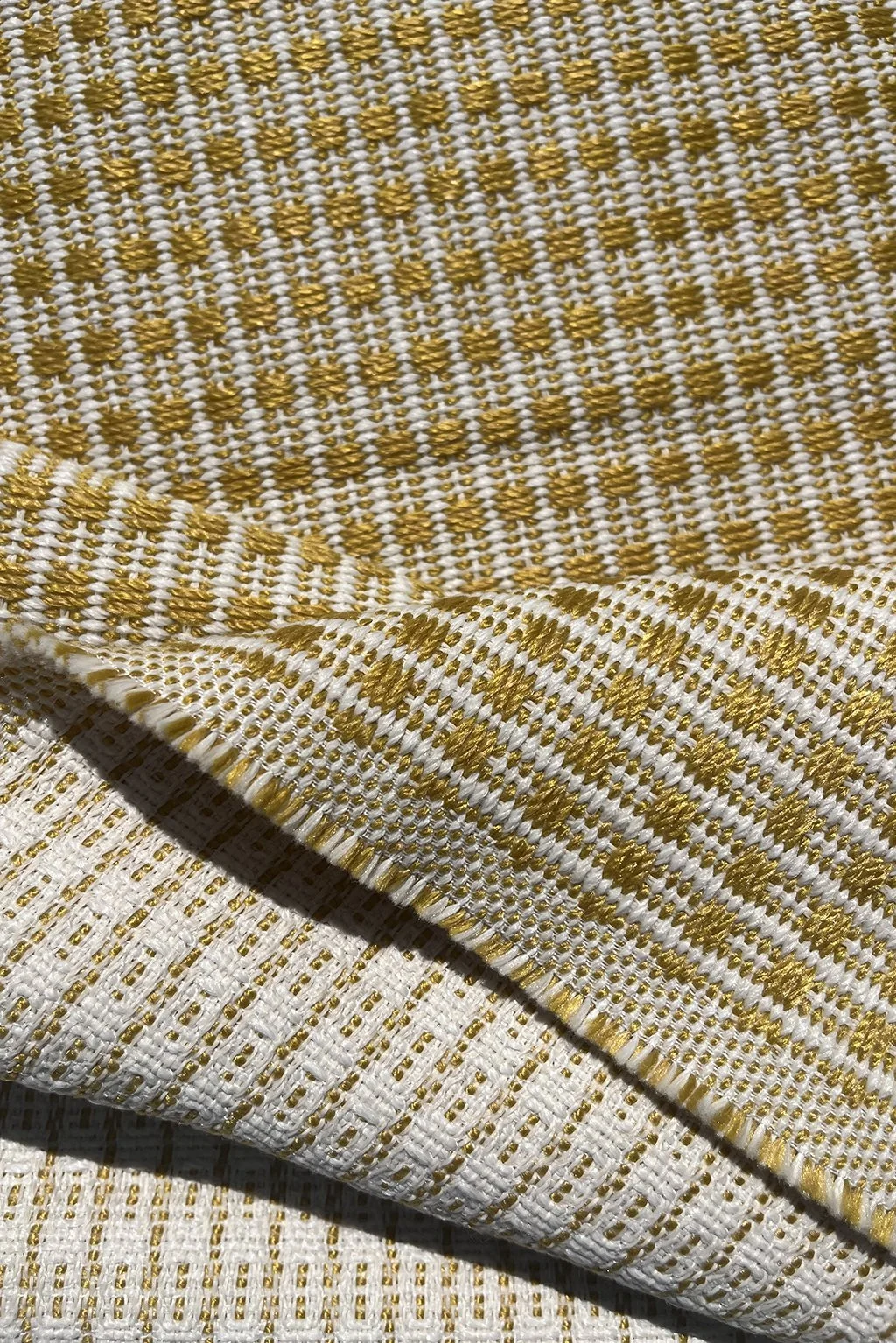 furnishing remnant6.jpg