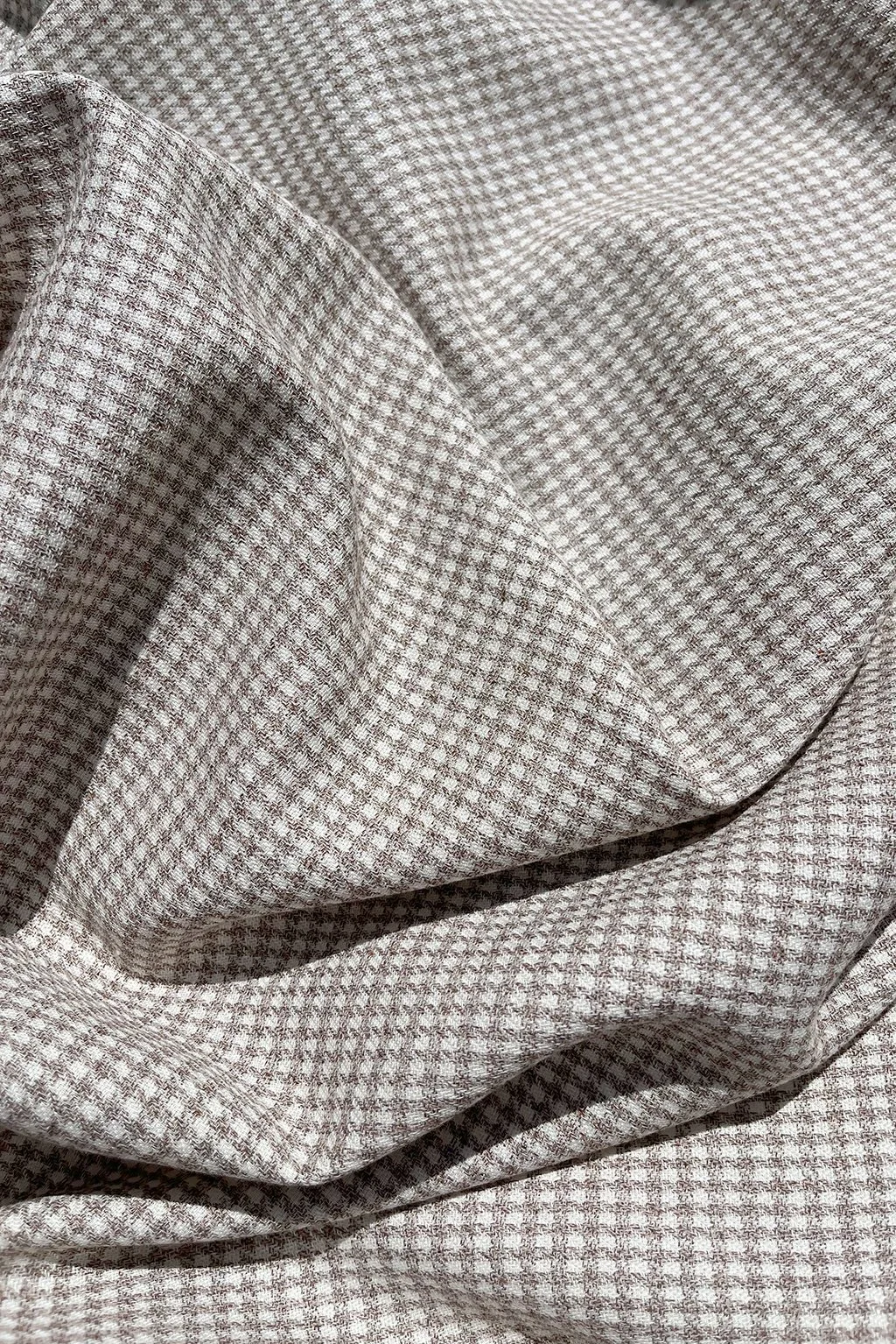 Cotton:Linen blend mini-houndstooth in fawn and off-white12.jpg