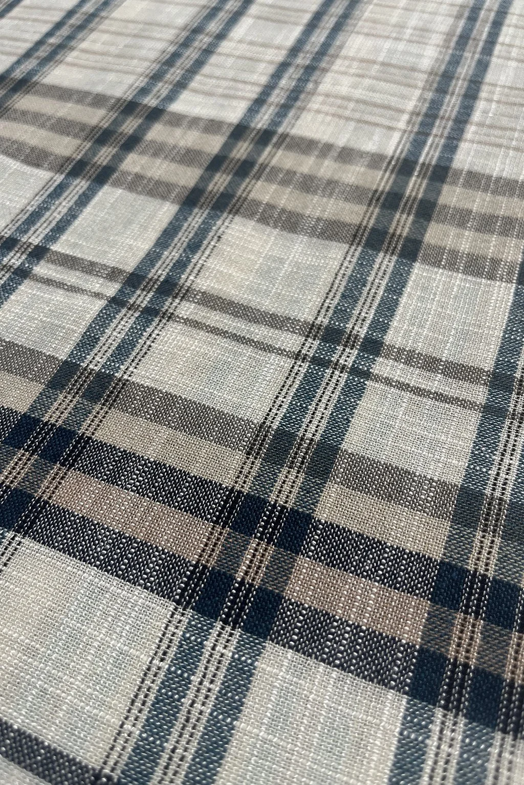 linen check a17.jpg