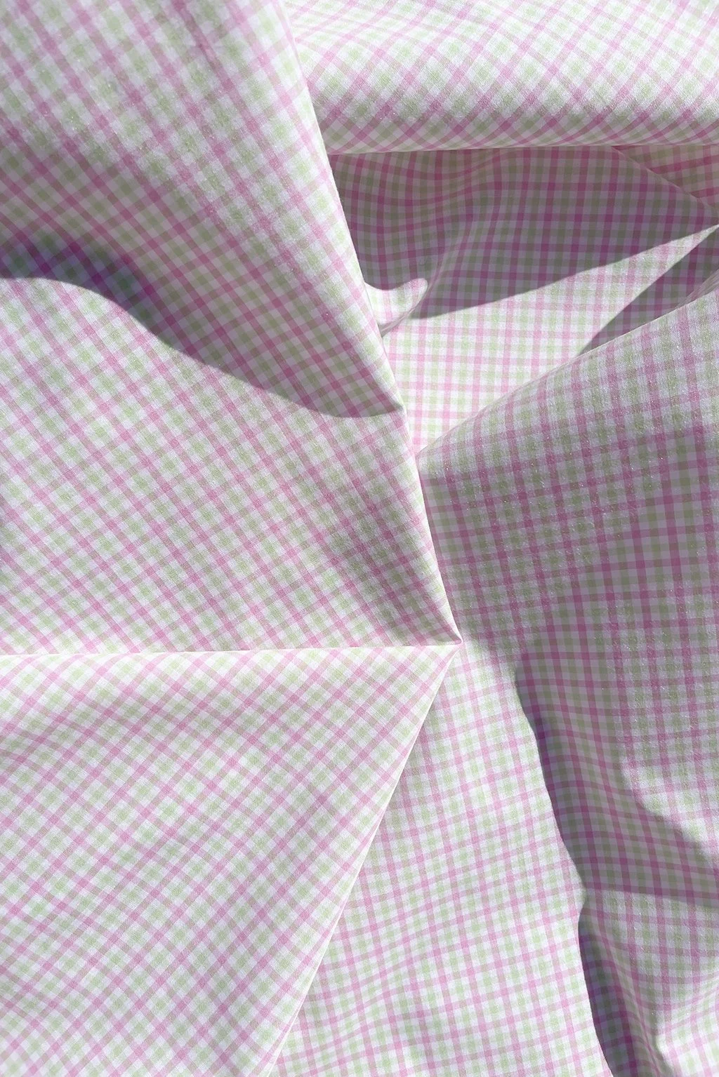 Shirting in pink ans pistachio7.jpg