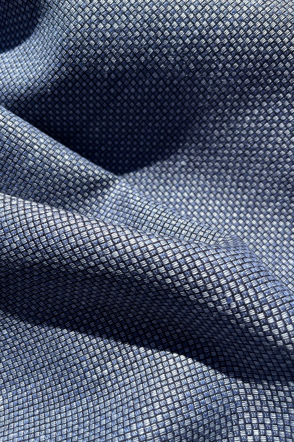 Italian Linen:Cotton blend woven mini-check in midnight blue d.jpg