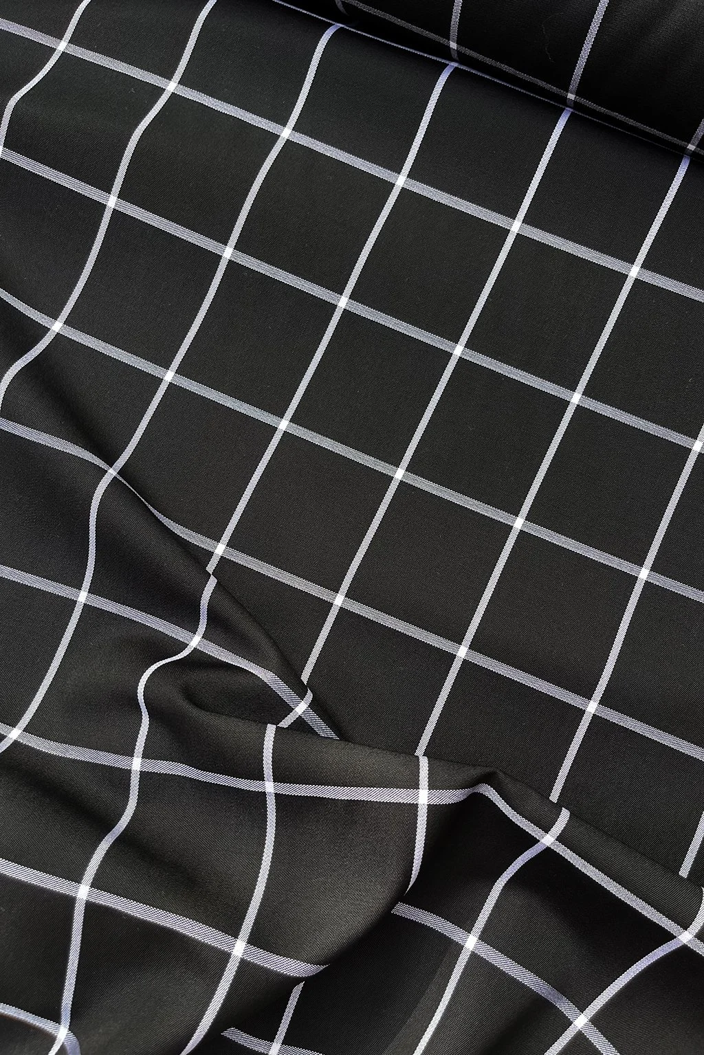 wool in black with large scale check5.jpg