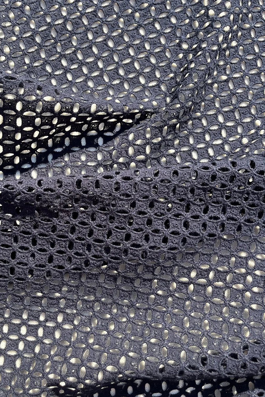 Broderie anglais remnant4.jpg