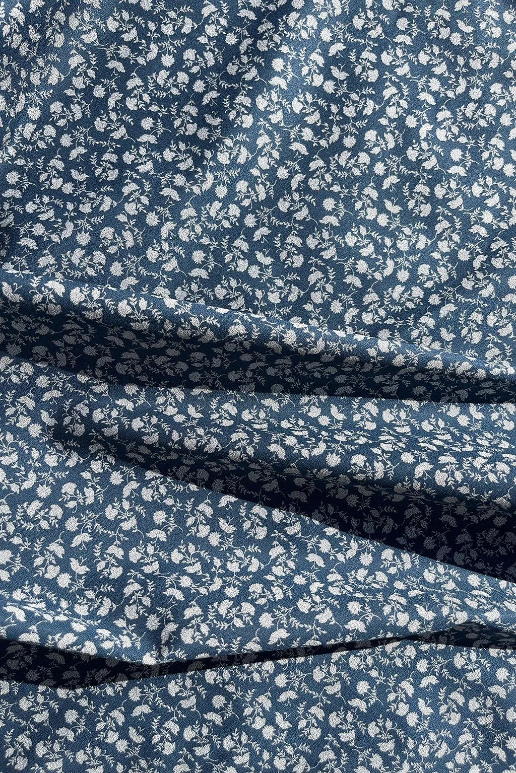 Italian cotton in ocean blue with small flowers1.jpg