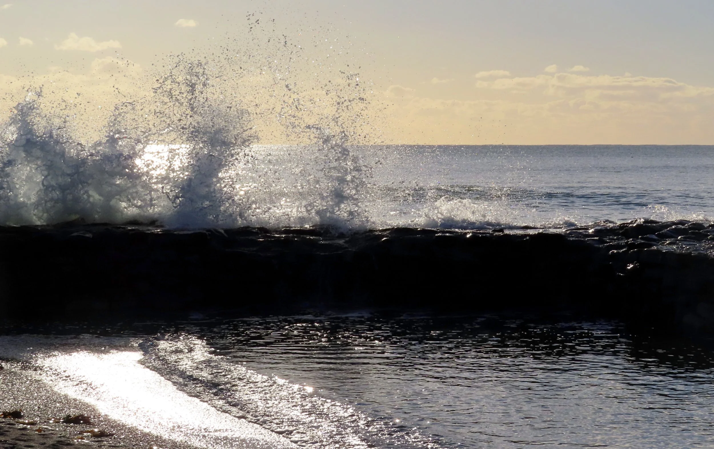   Making a Splash (Portwrinkle Harbour)  