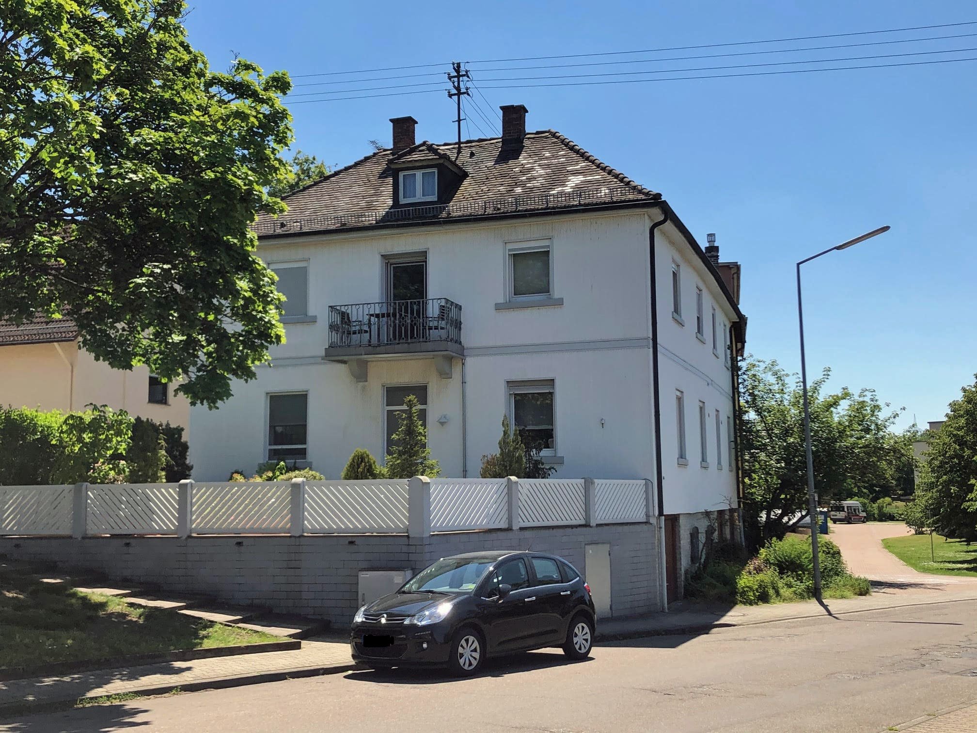 3-Familienhaus in ruhiger Lage in Karlsruhe-Daxlanden.jpg