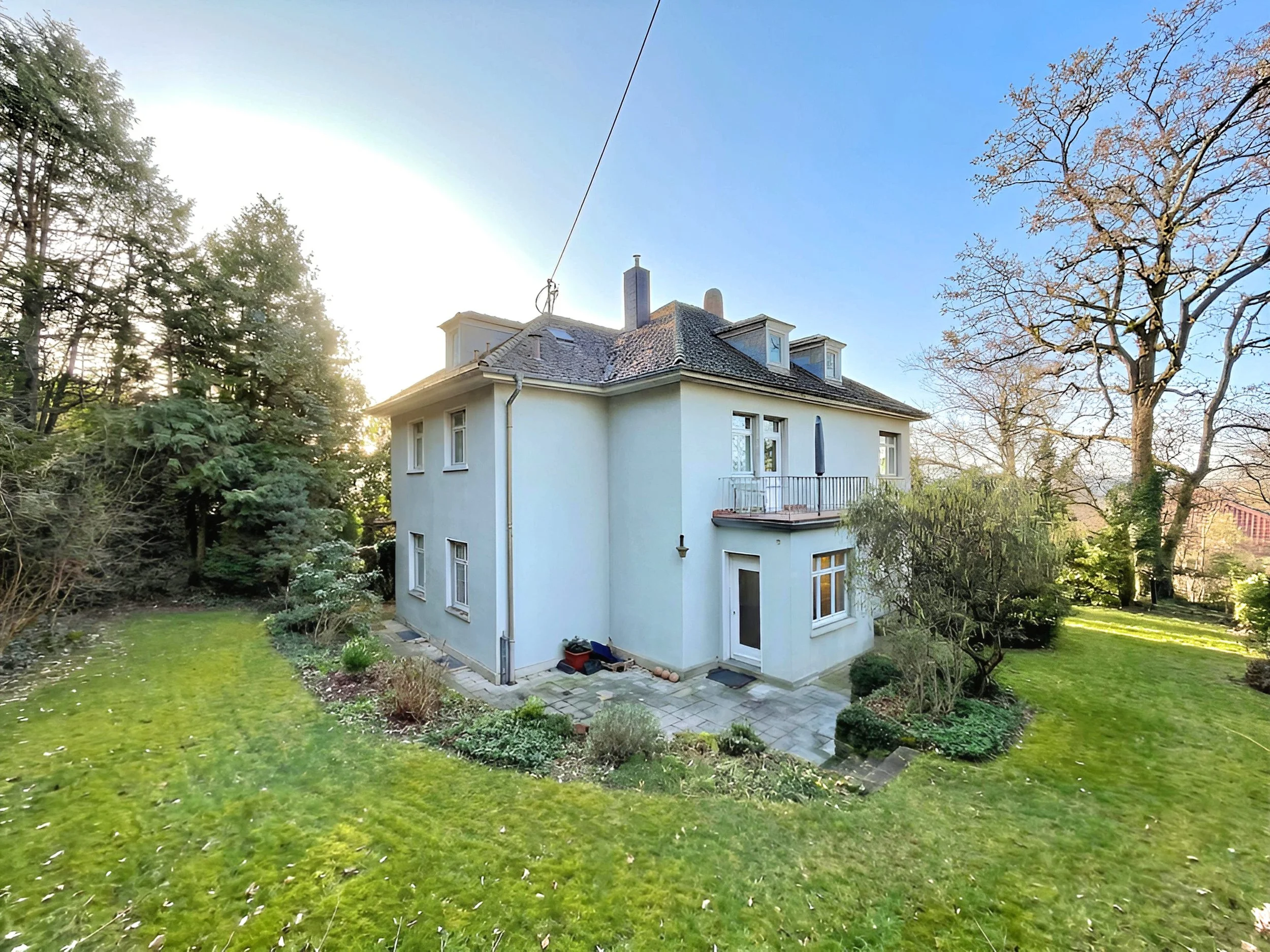 Villa am Turmberg in Durlach. Immobilienmakler in Durlach Landauf & Co.