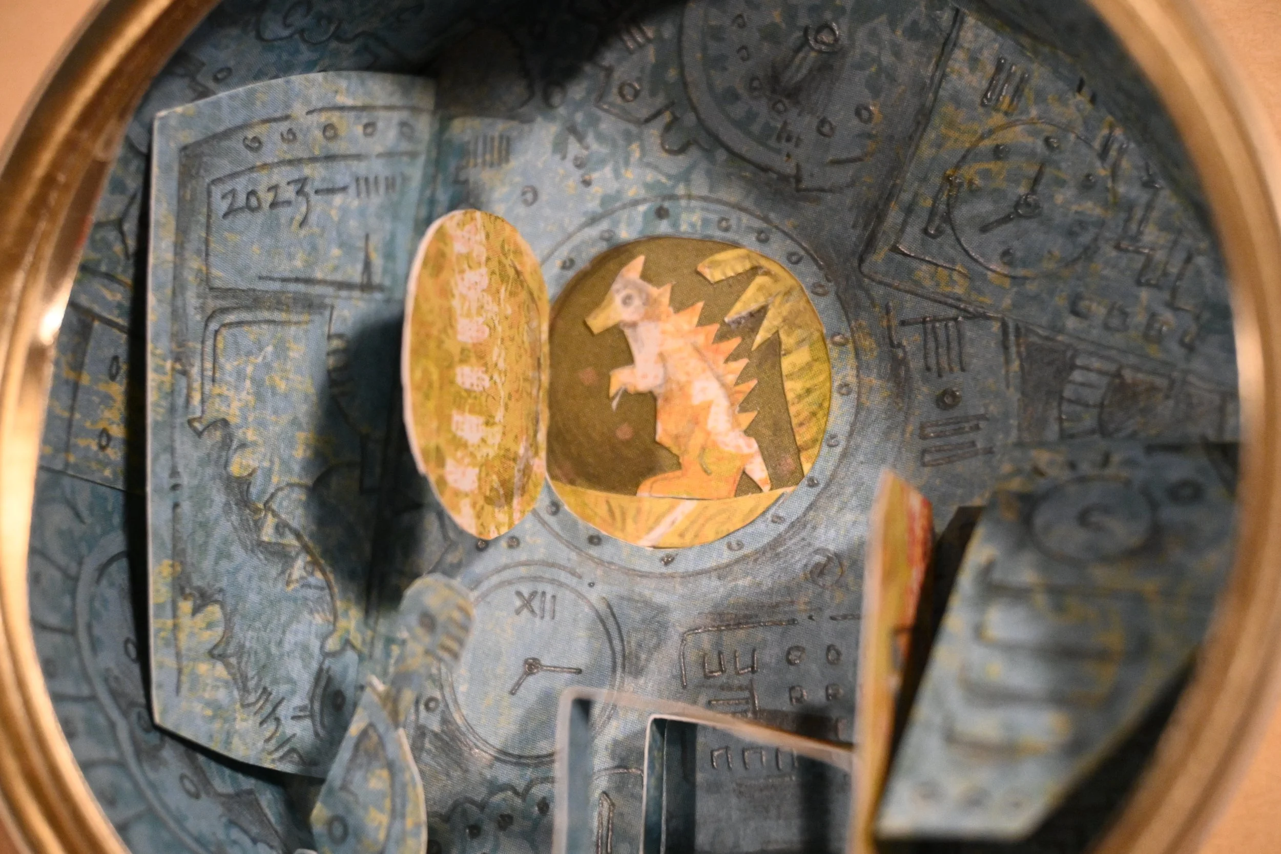 Canned Time Machine-flat-portal open-detail.JPG