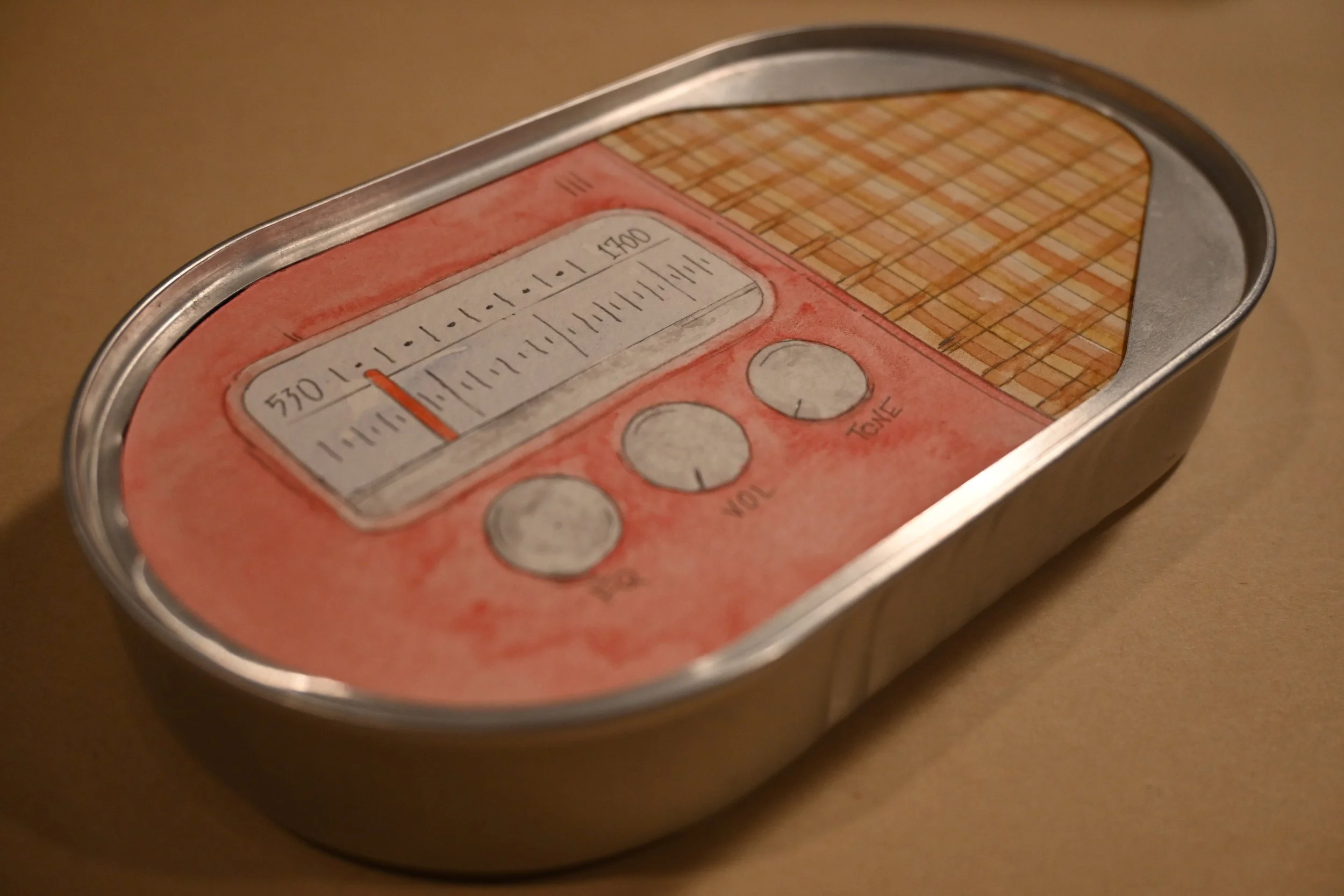 Canned Radio-angle.JPG