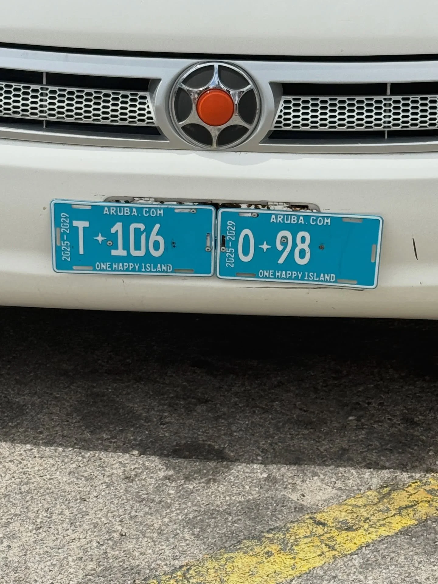 One happy island #TrishaLeighTravels