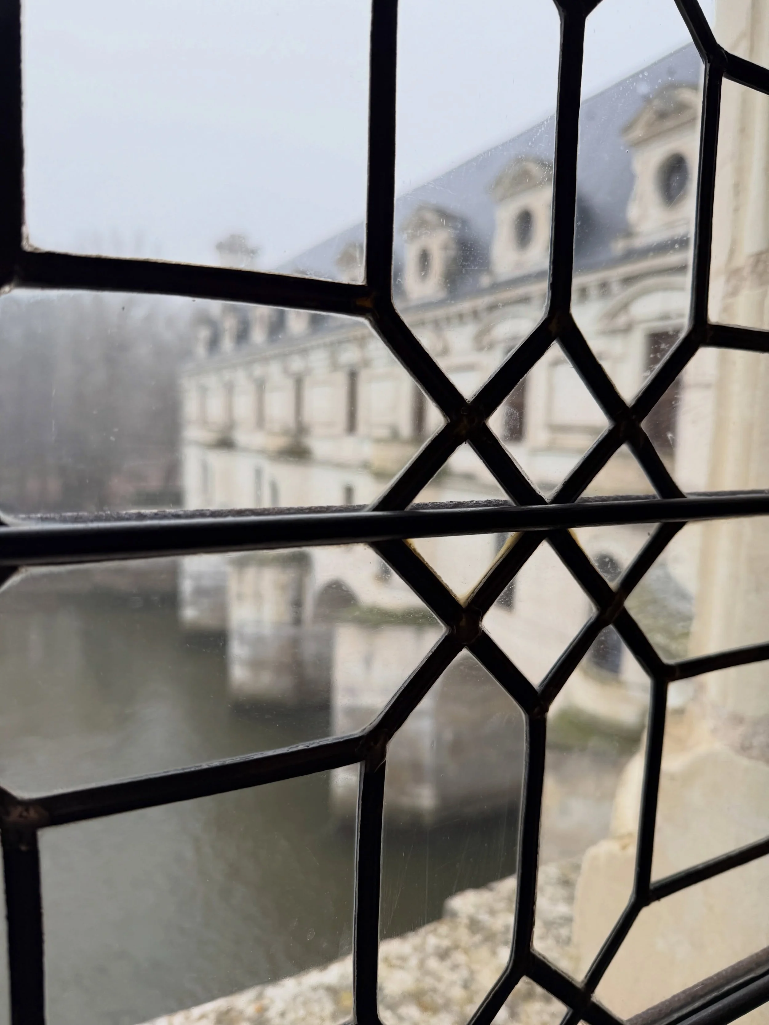 Visiting @chateau_chenonceau in the Loire Valley was walking through a fairytale castle✨