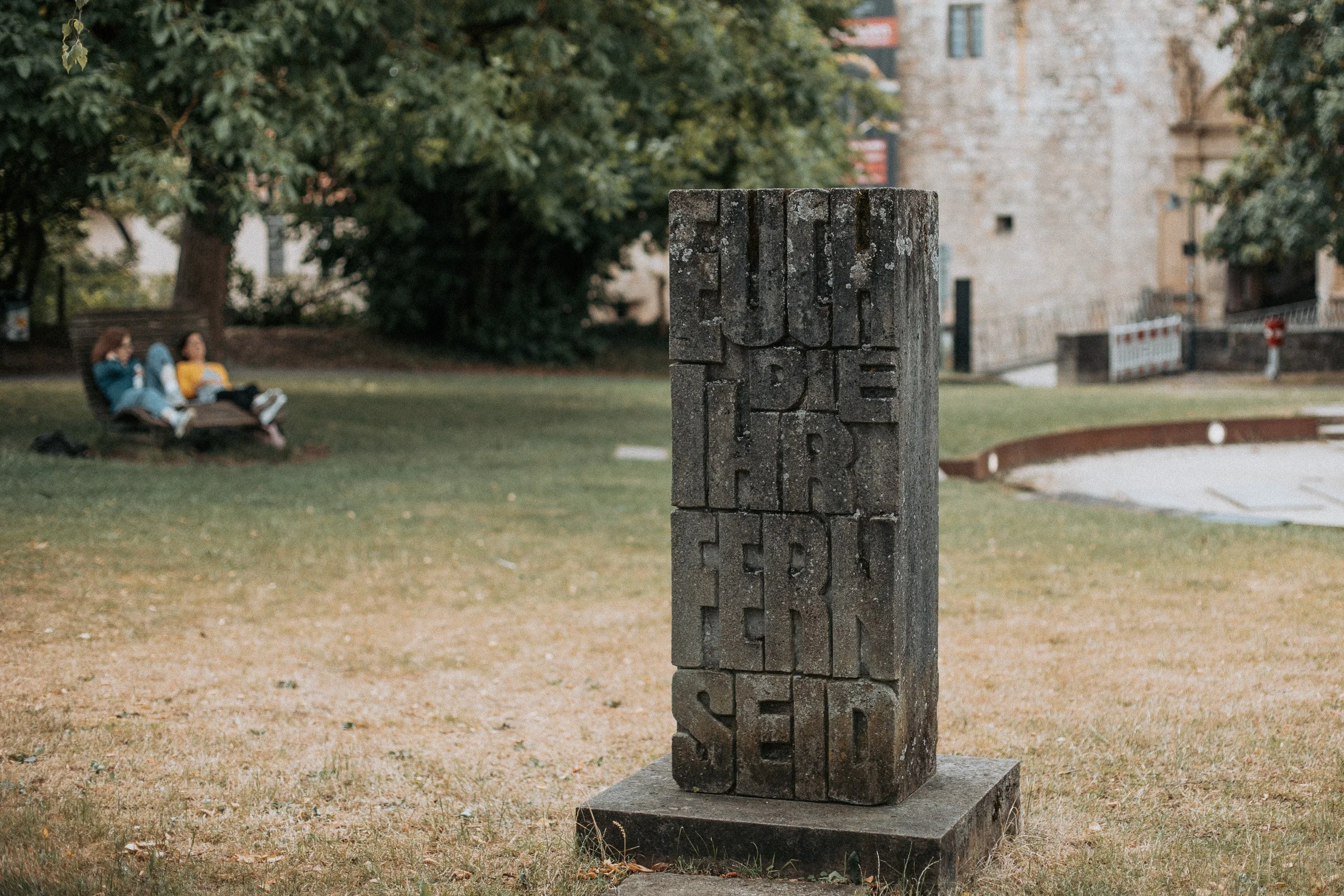 57-8284.jpg