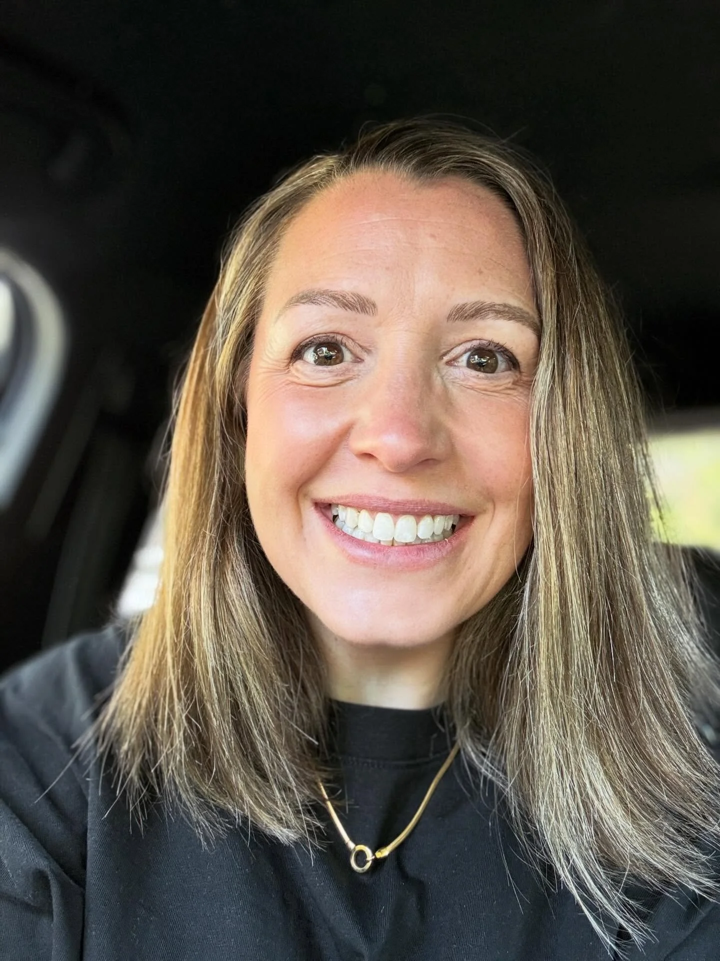 The sun makes everything feel a bit lighter doesn&rsquo;t it?! ☀️
I&rsquo;ve had a couple of client sessions outside walking with coffee this week, and last week too, which is such a game changer for my headspace and clarity as much as my clients 🙌
