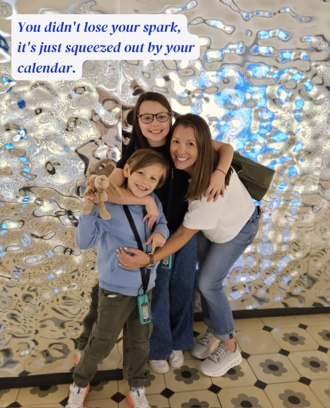 Does the background of this photo remind you of anything?! ... Notice that rippled silver mirror? 🪩✨ 

When I coach ambitious mums, one of the most common things I hear is: &ldquo;Liz, I&rsquo;m doing all the things I should be; the job, the family,