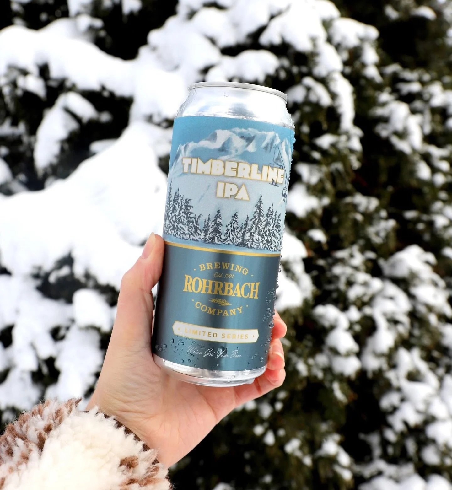 Latest label &amp; custom illustration for @rohrbachbrewingco 🏔️ 

The limited series template allows for fresh, artistic labels every release while still staying branded and recognizable ✔️ 

#beerart