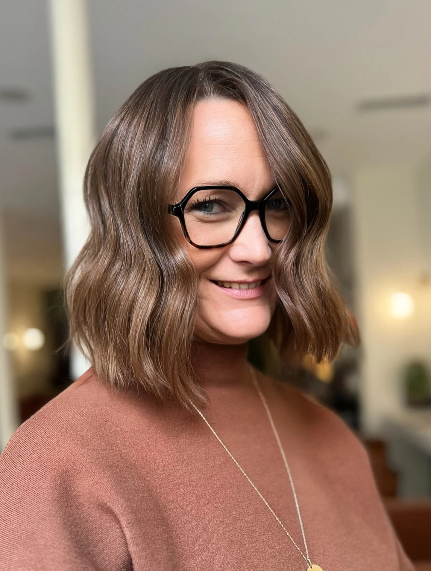 Je crois que les photos parlent d&rsquo;elles m&ecirc;mes !

Apr&egrave;s s&rsquo;&ecirc;tre r&eacute;v&eacute;l&eacute;e femme printemps par @instants__precieux, il &eacute;tait temps de r&eacute;chauffer tout &ccedil;a 🔥

N&rsquo;est elle pas incr